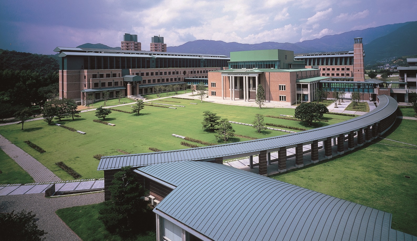 高知工科大学キャンパス
